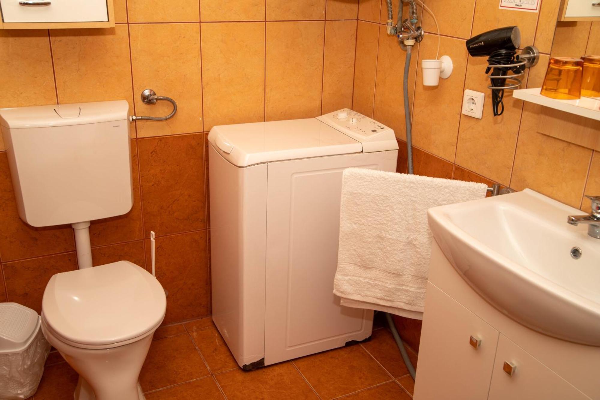 Boroka Vendeghaz Turkeve Hotel Ngoại thất bức ảnh
