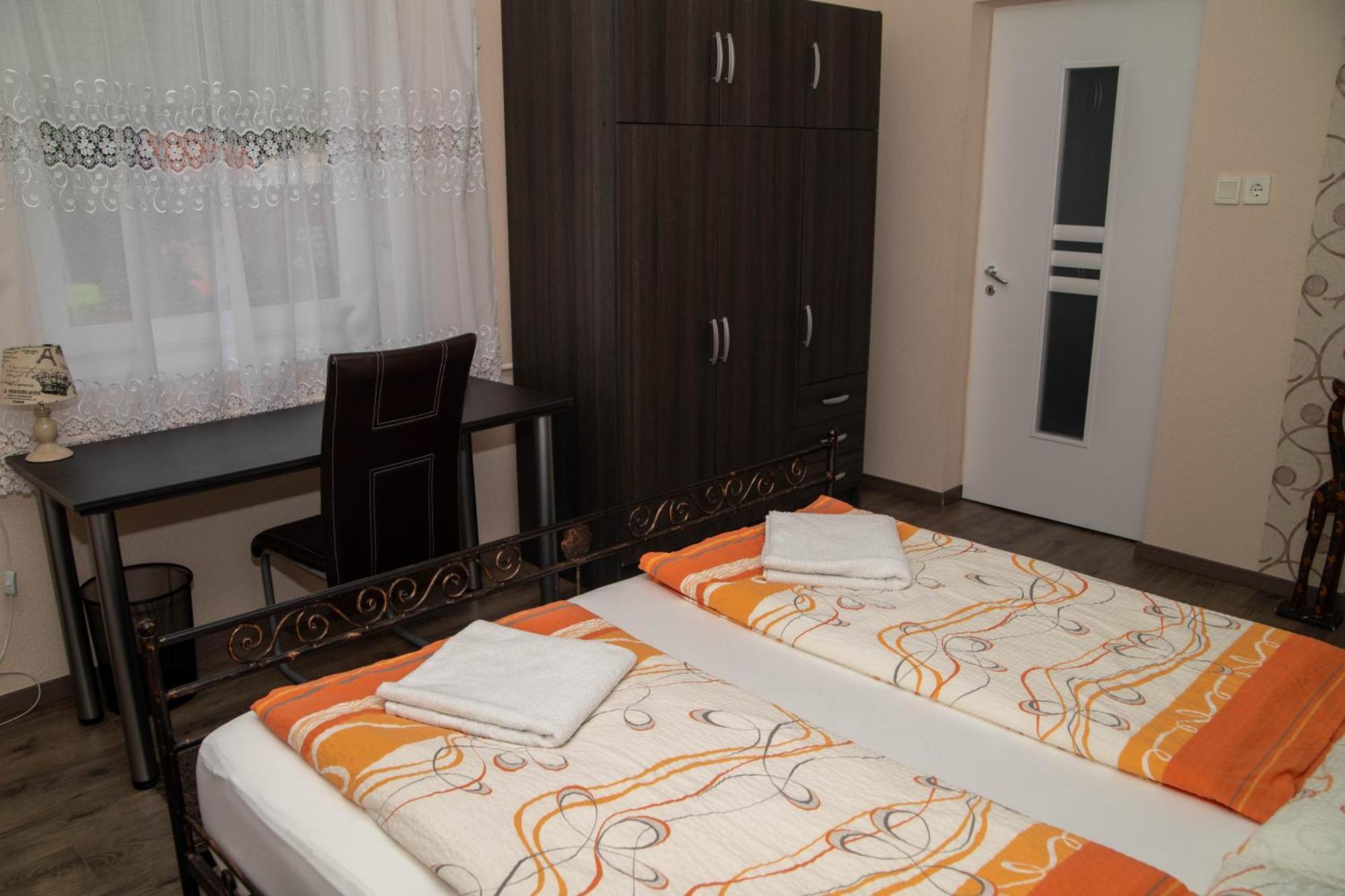 Boroka Vendeghaz Turkeve Hotel Ngoại thất bức ảnh